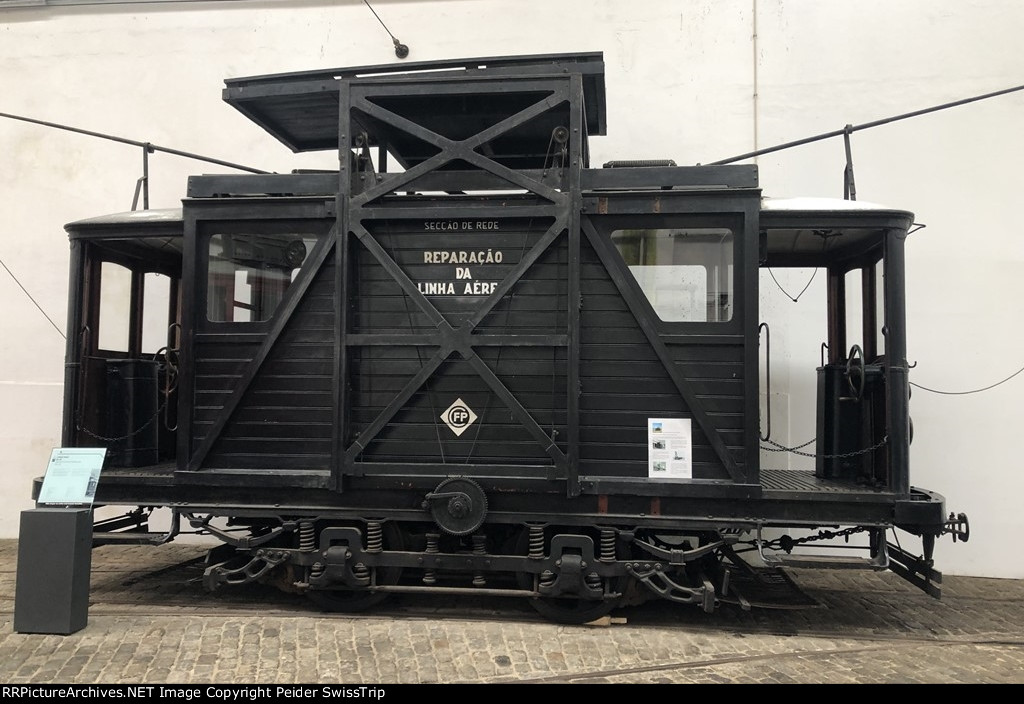 Historic streetcars in Porto